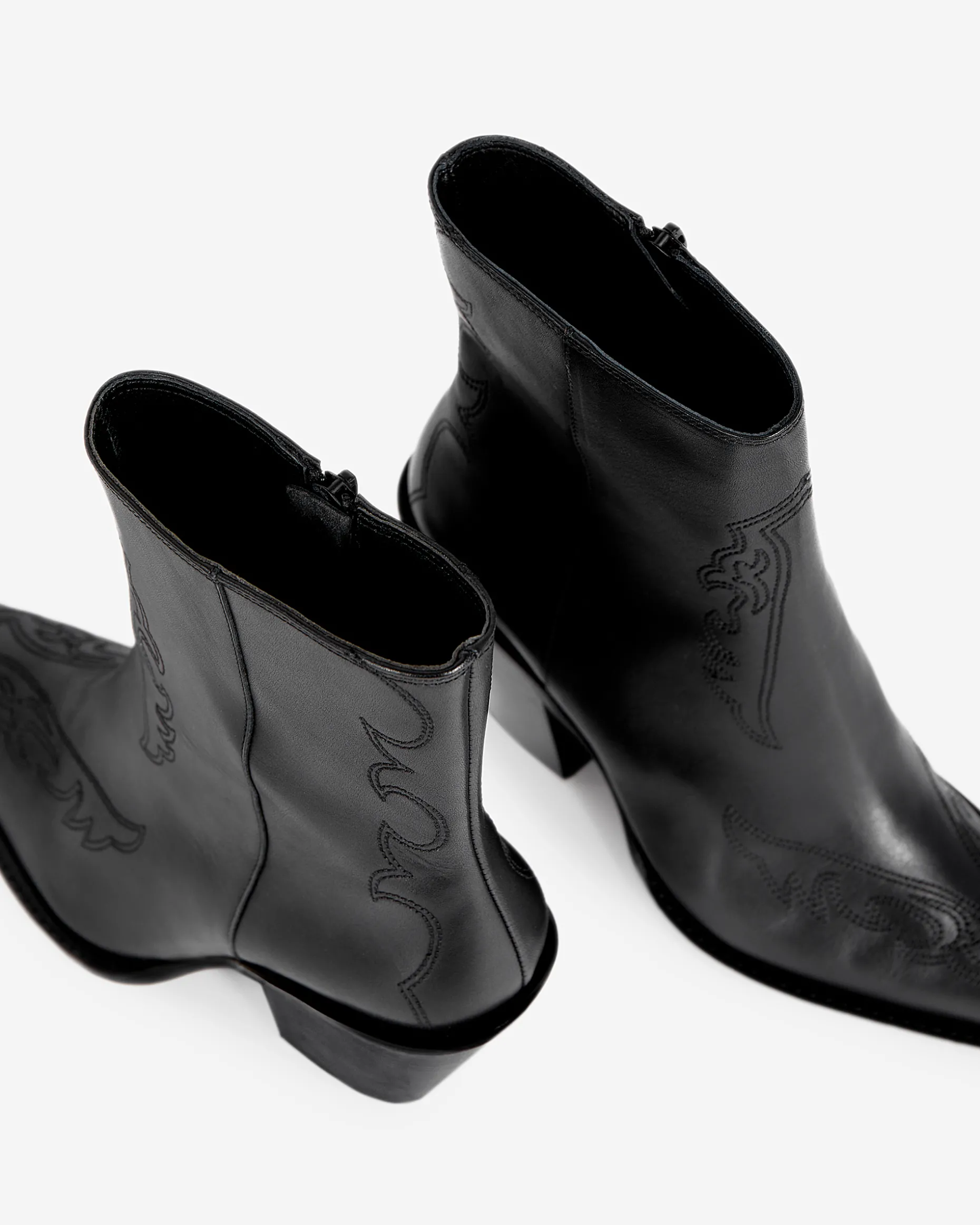 Bottines à talons en cuir noires