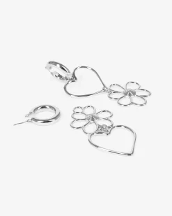Boucles d'oreilles cœurs et fleurs argentées