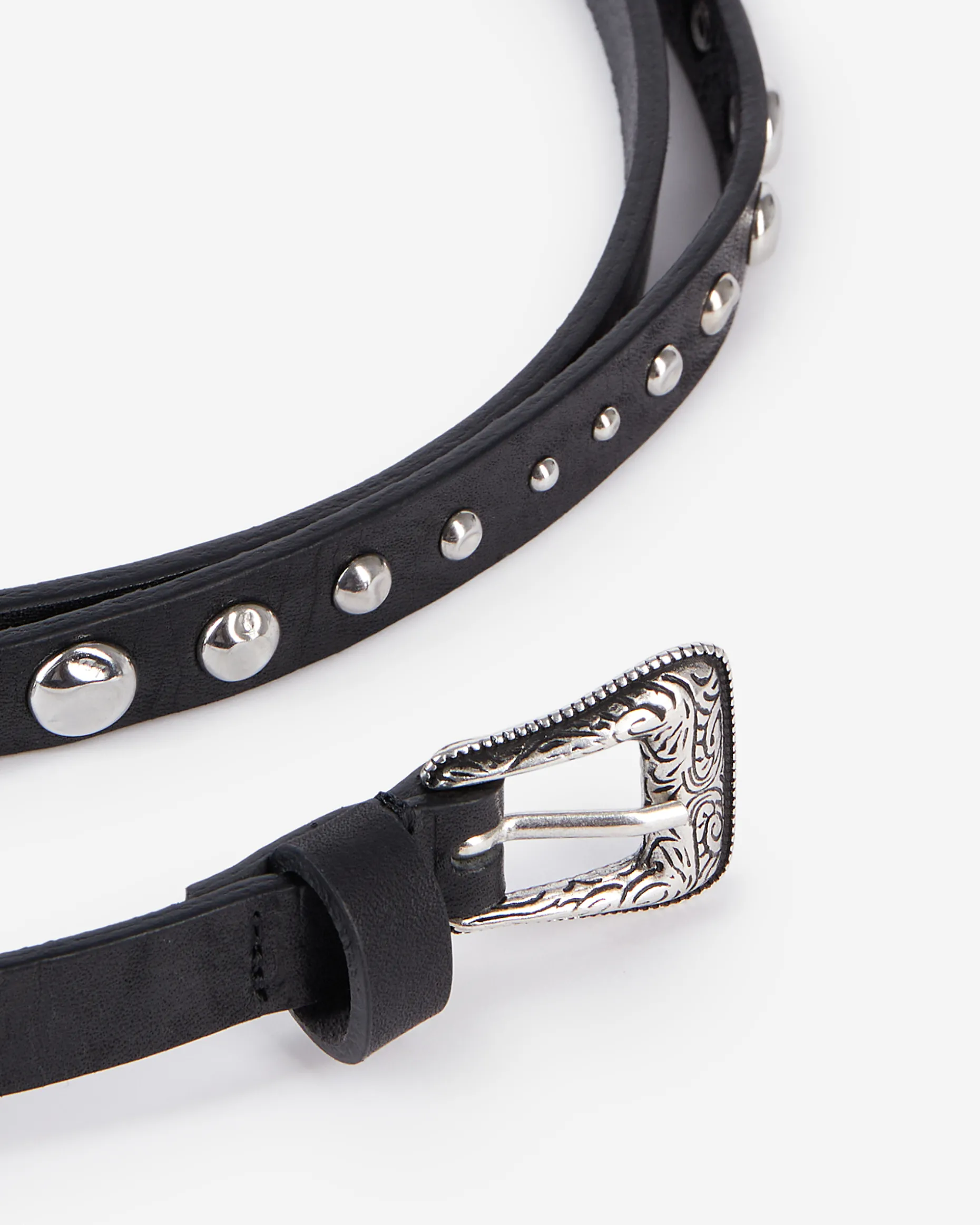 Ceinture fine en cuir avec clous noire