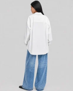 Chemise en coton rayée avec cravate blanche