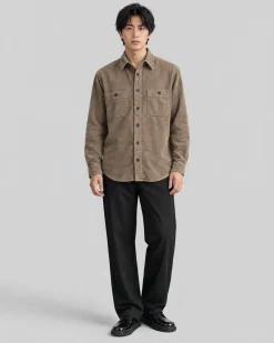 Chemise en velours côtelé taupe