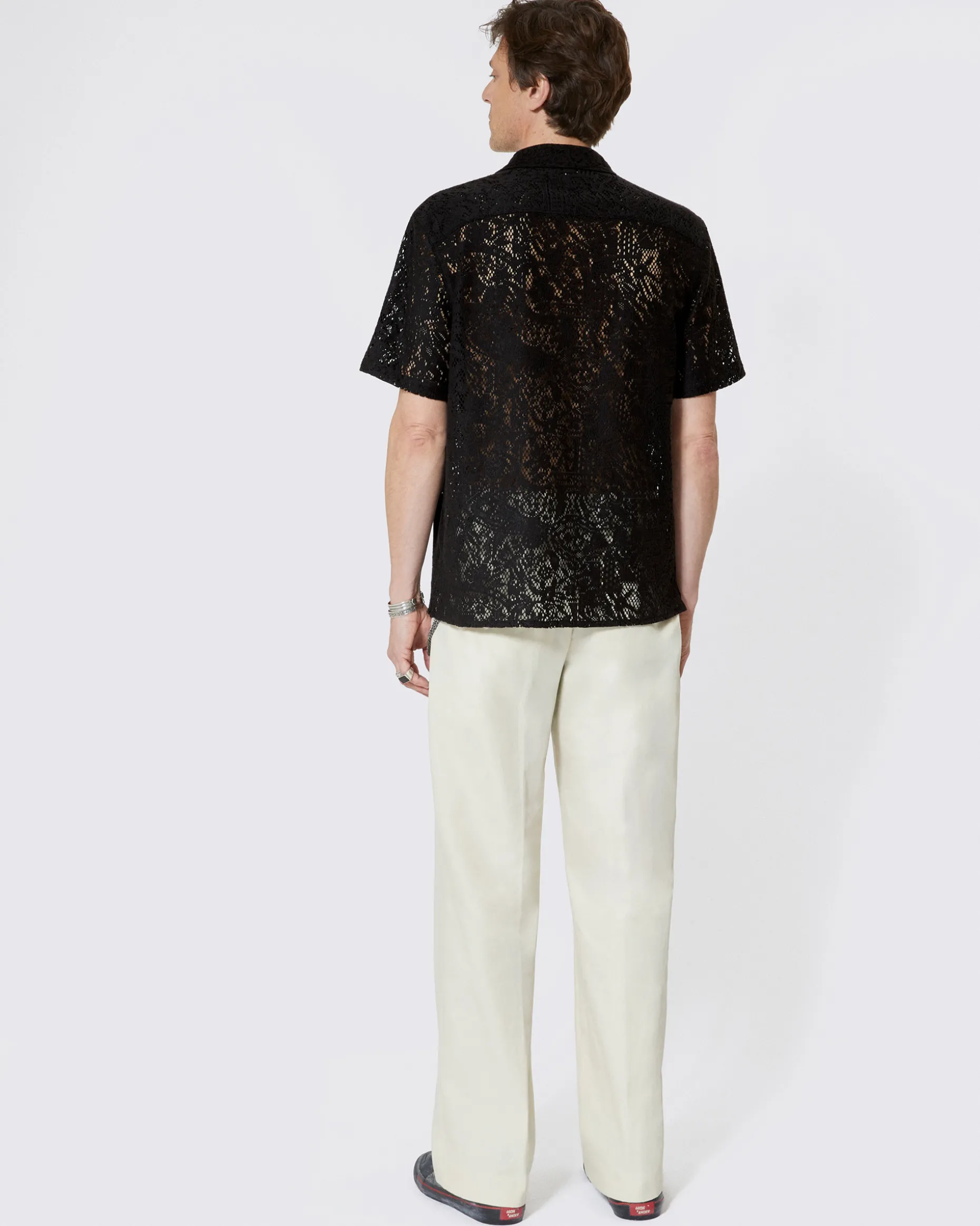 Chemise manches courtes en dentelle noire