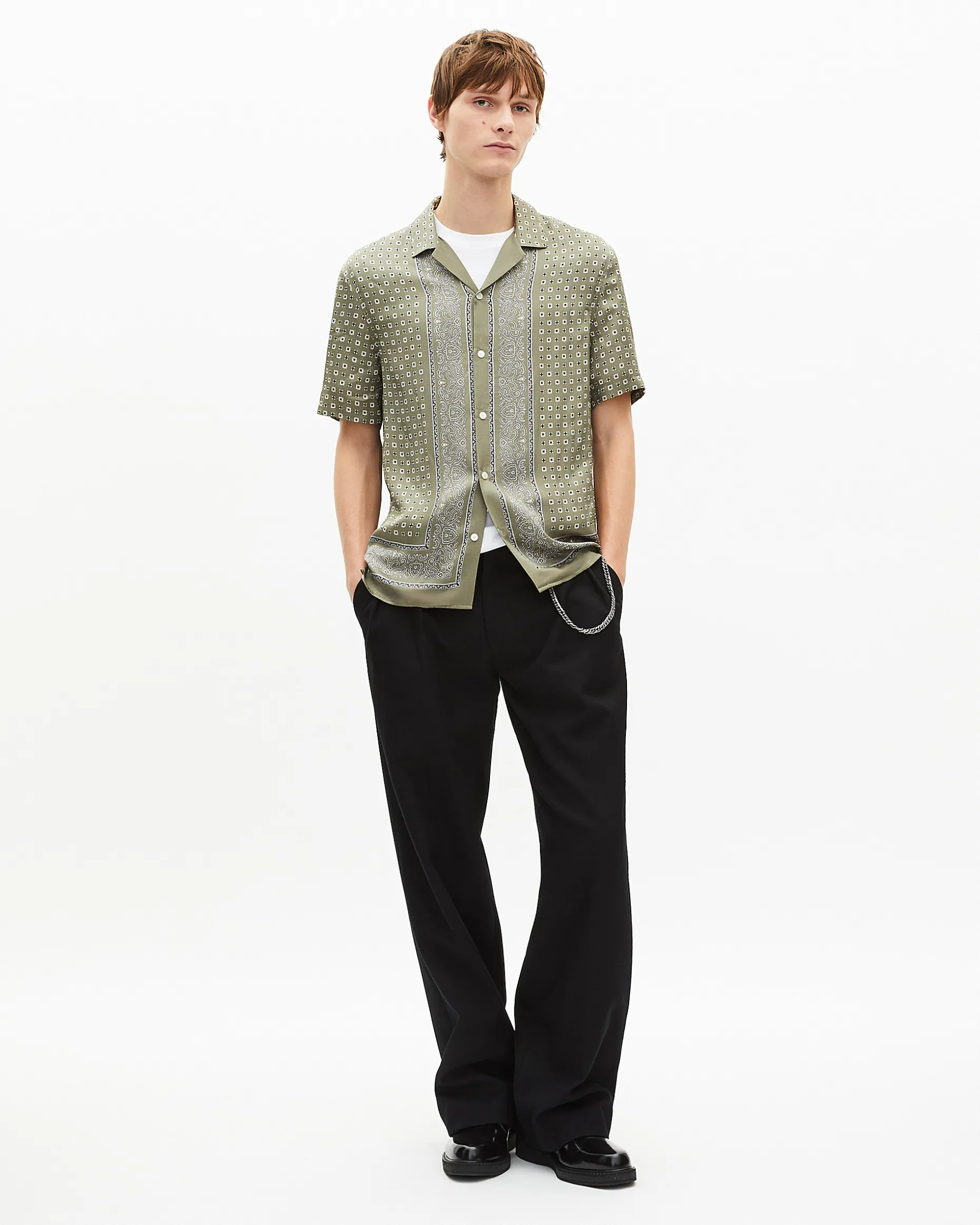 Chemise manches courtes imprimé bandana kaki