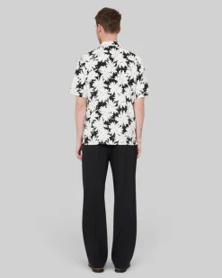 Chemise manches courtes imprimé fleuri noire