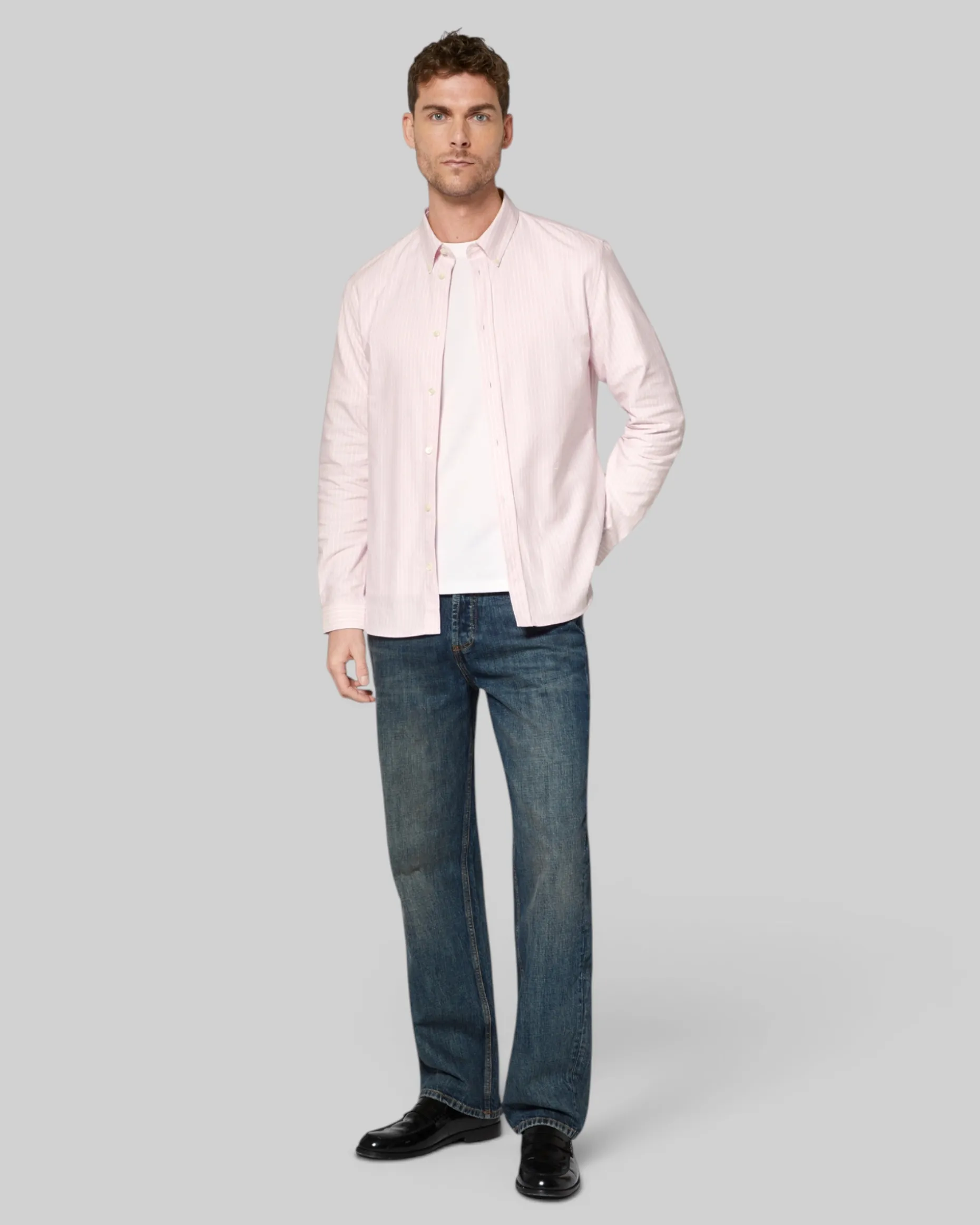 Chemise à rayures blanche et rose
