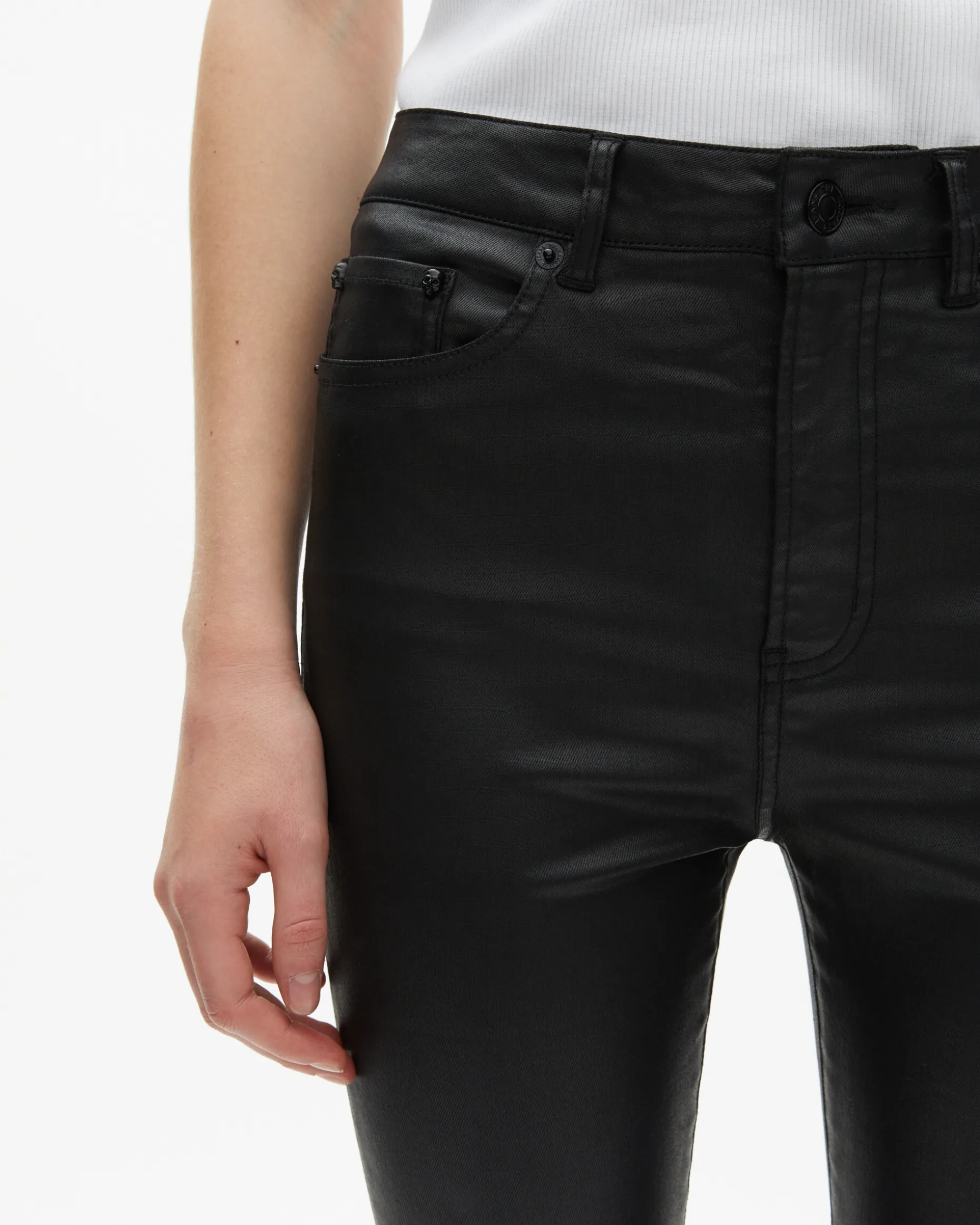 Jean slim effet cuir noir