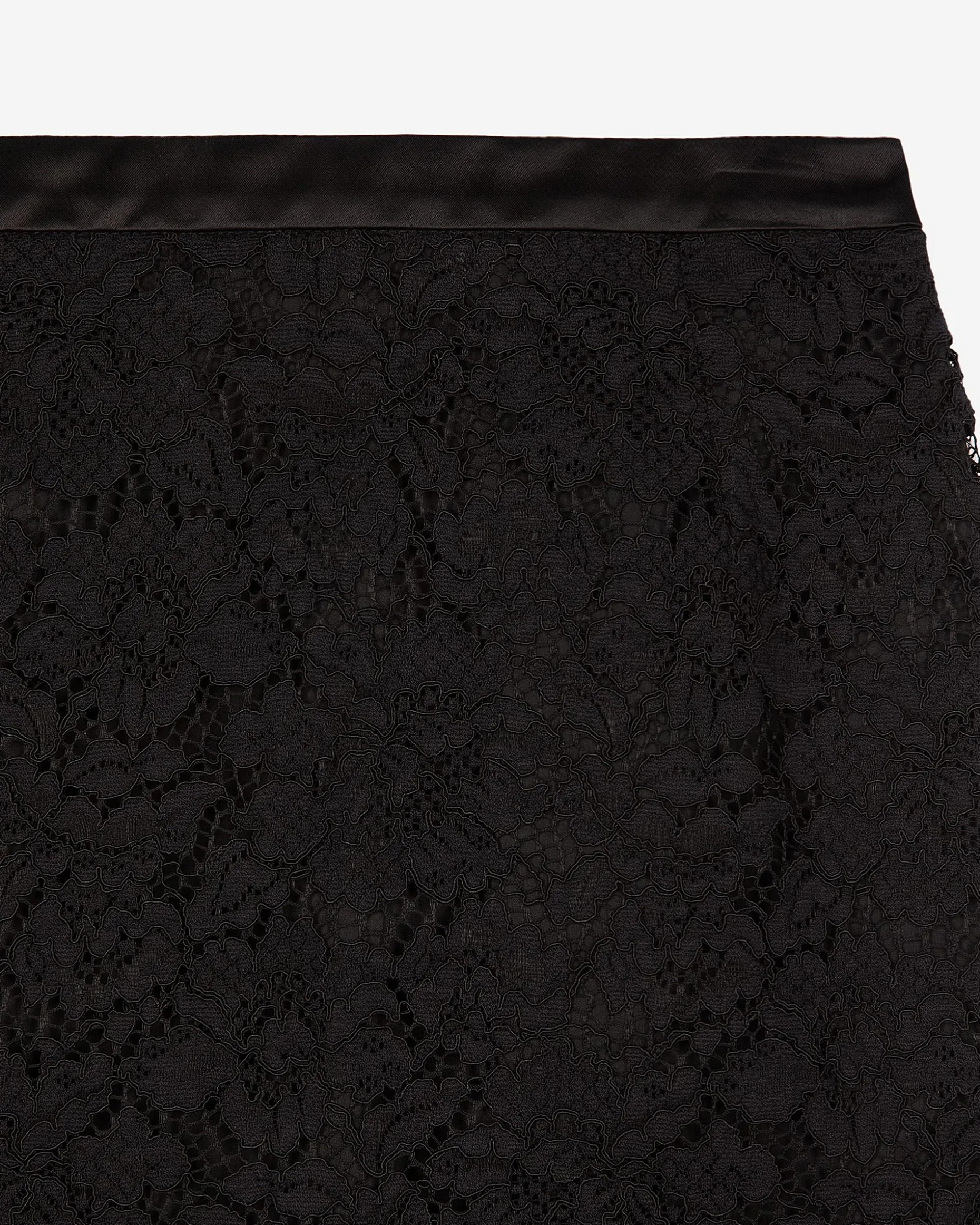 Jupe courte en dentelle noire
