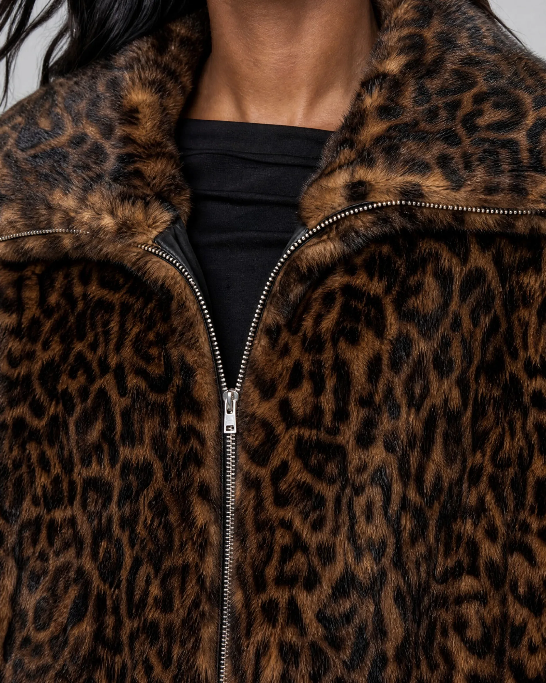 Manteau en fausse fourrure imprimé léopard