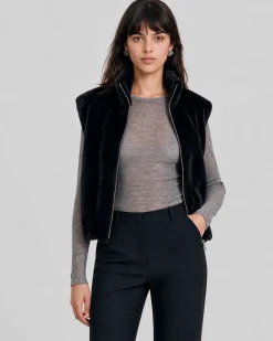 Manteau sans manches en fausse fourrure noir