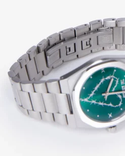 Montre avec coeur argentée cadran vert