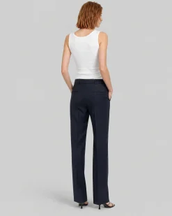 Pantalon de tailleur ajusté en laine marine