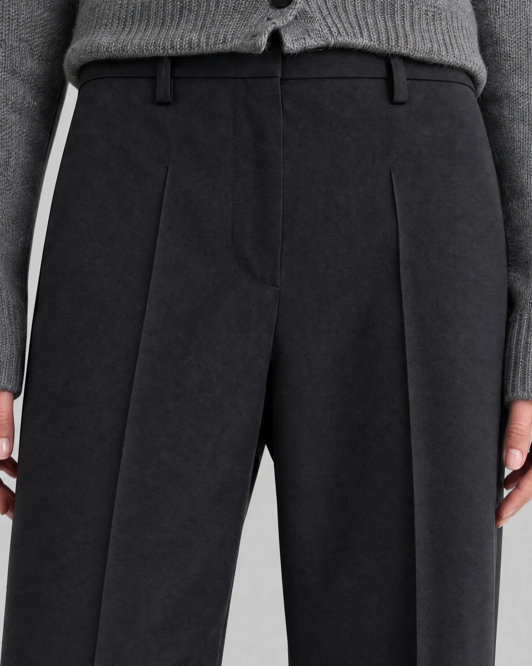 Pantalon de tailleur large en laine noir