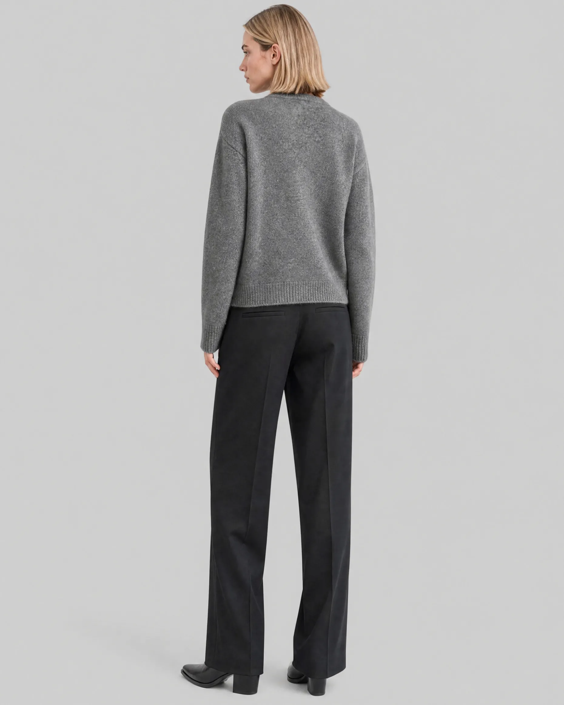 Pantalon de tailleur large en laine noir