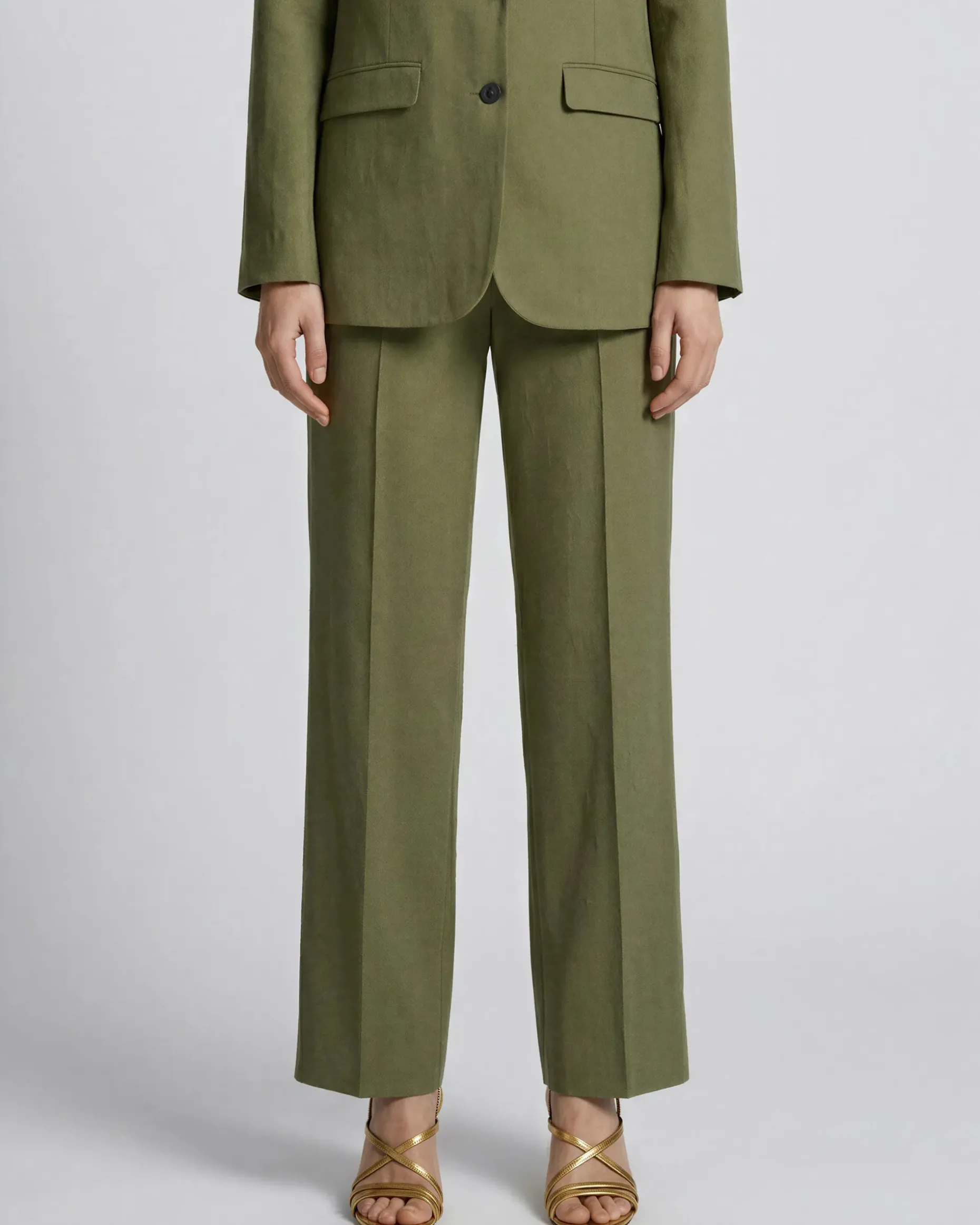 Pantalon de tailleur large en lin kaki