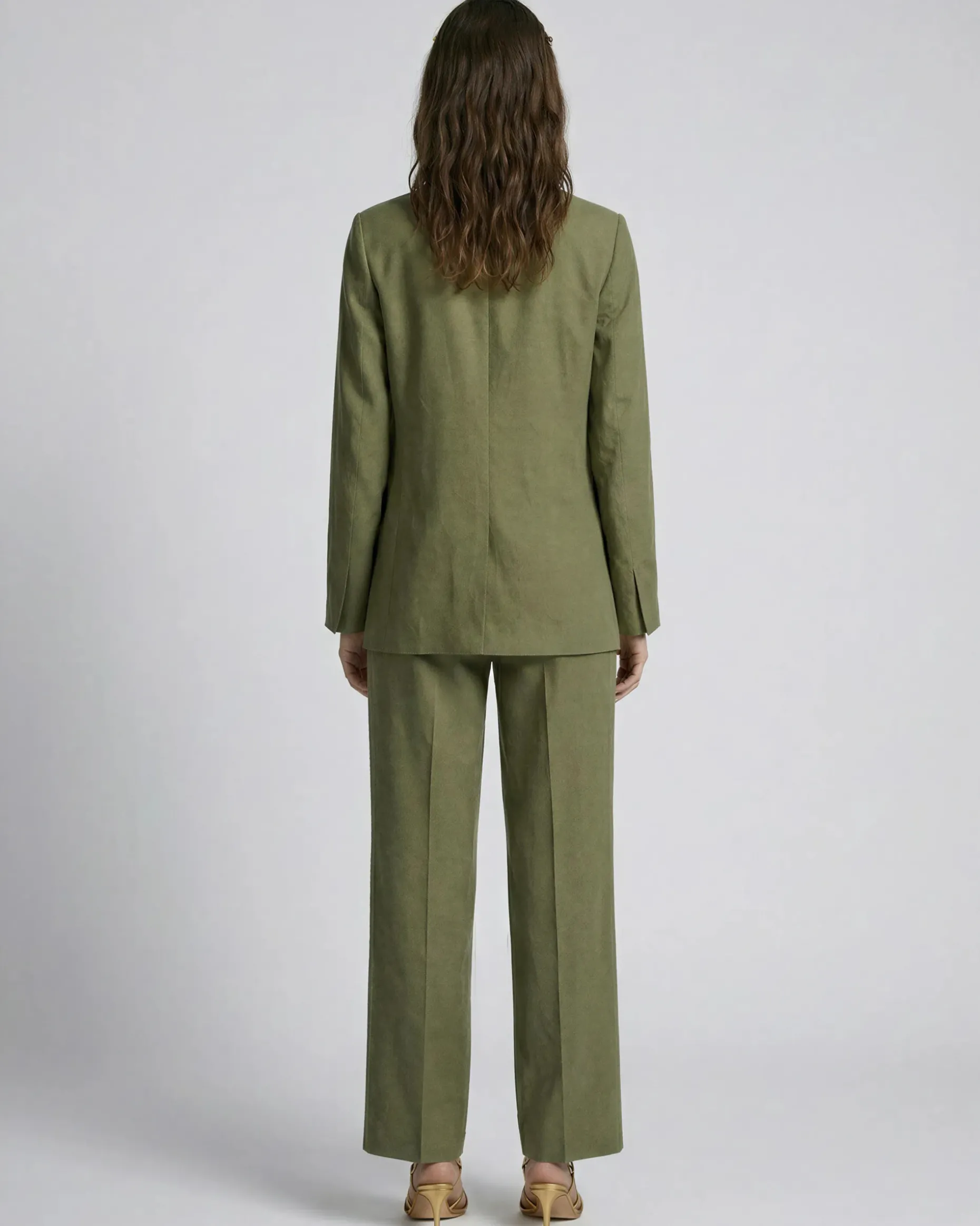 Pantalon de tailleur large en lin kaki