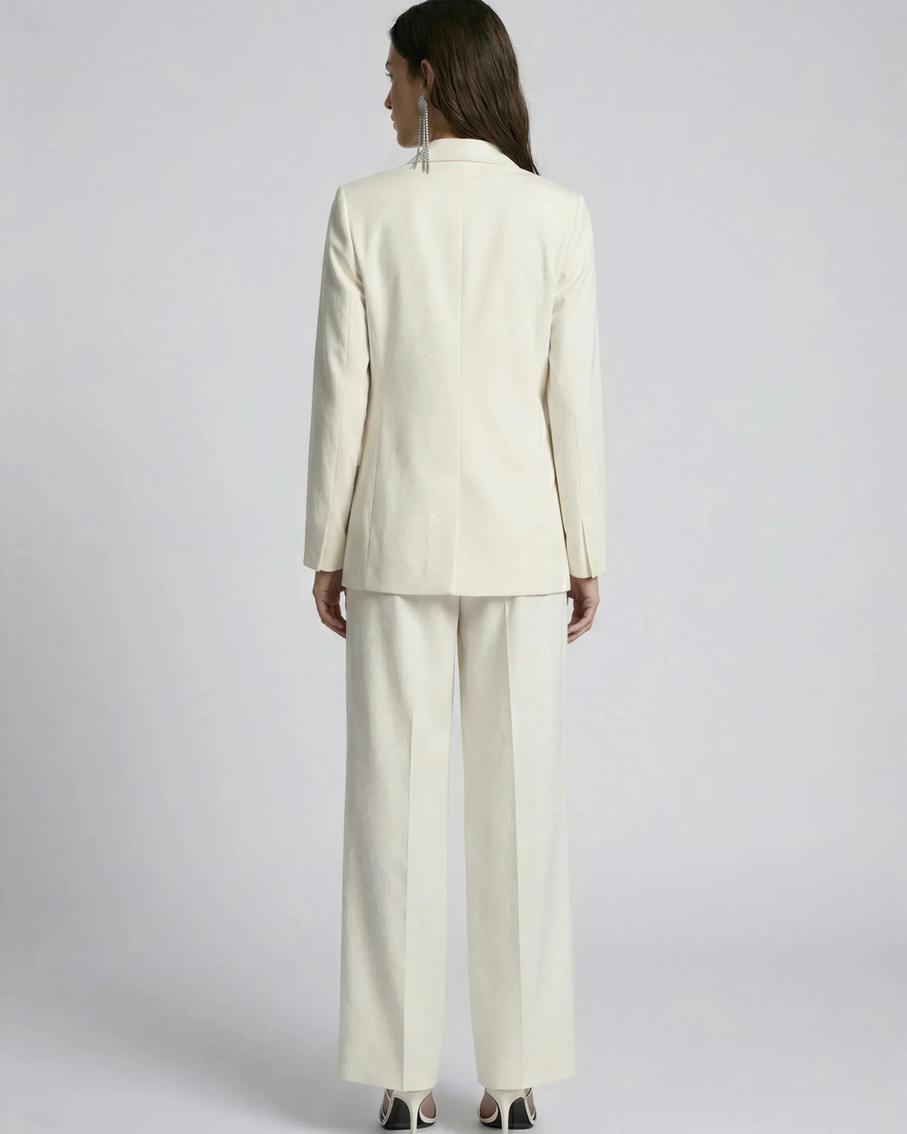 Pantalon de tailleur à pinces large en lin et coton écru