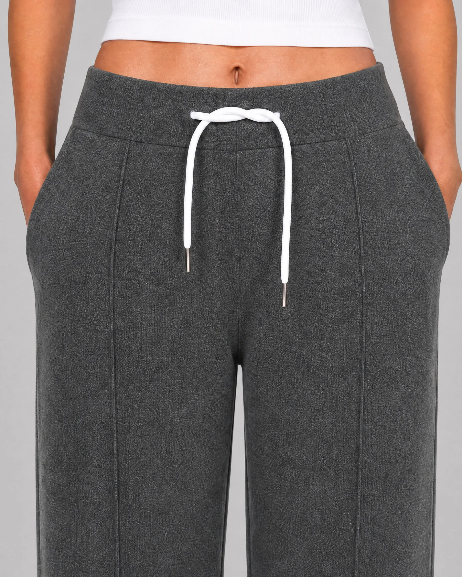 Pantalon droit en laine et cachemire gris