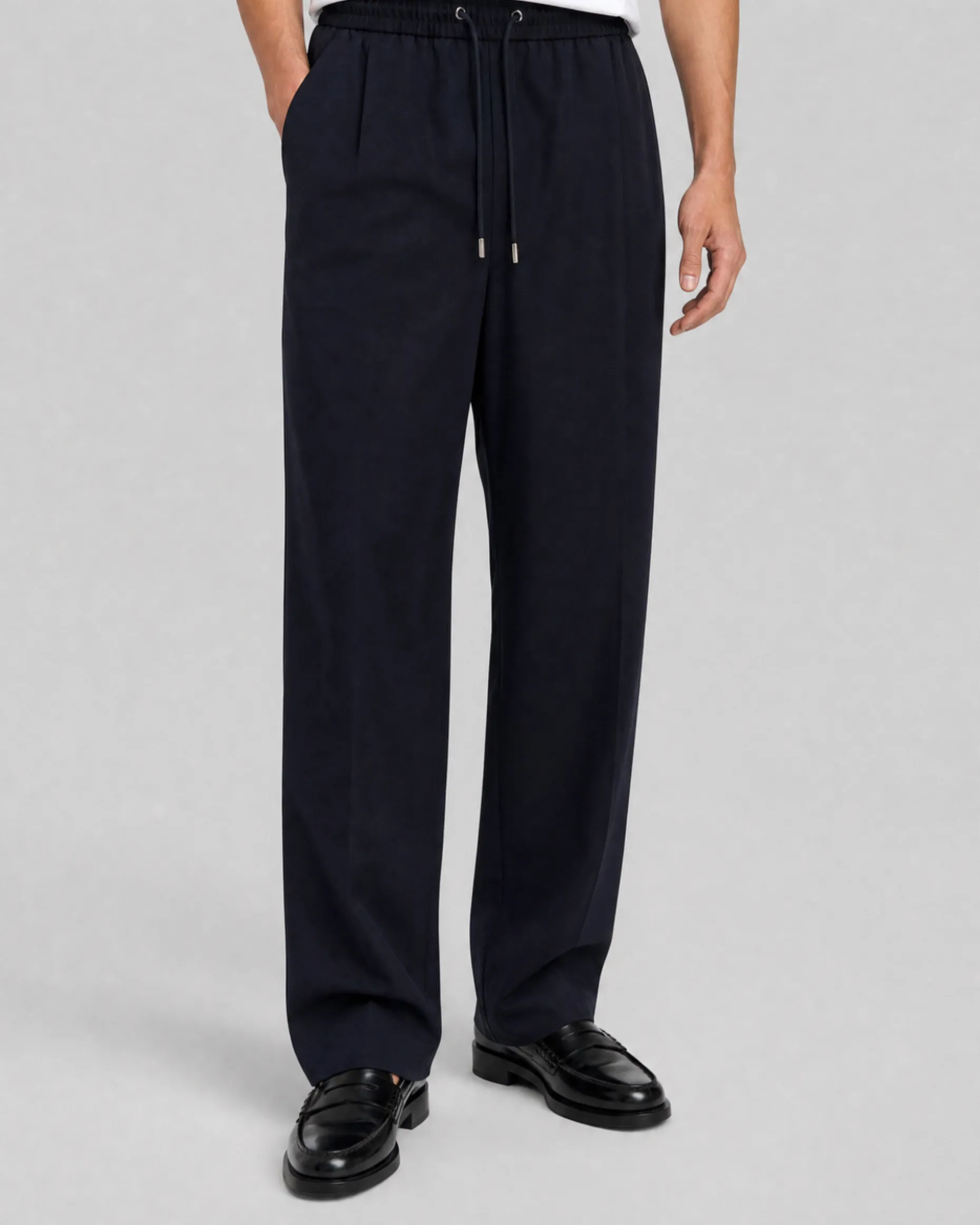Pantalon droit en laine marine