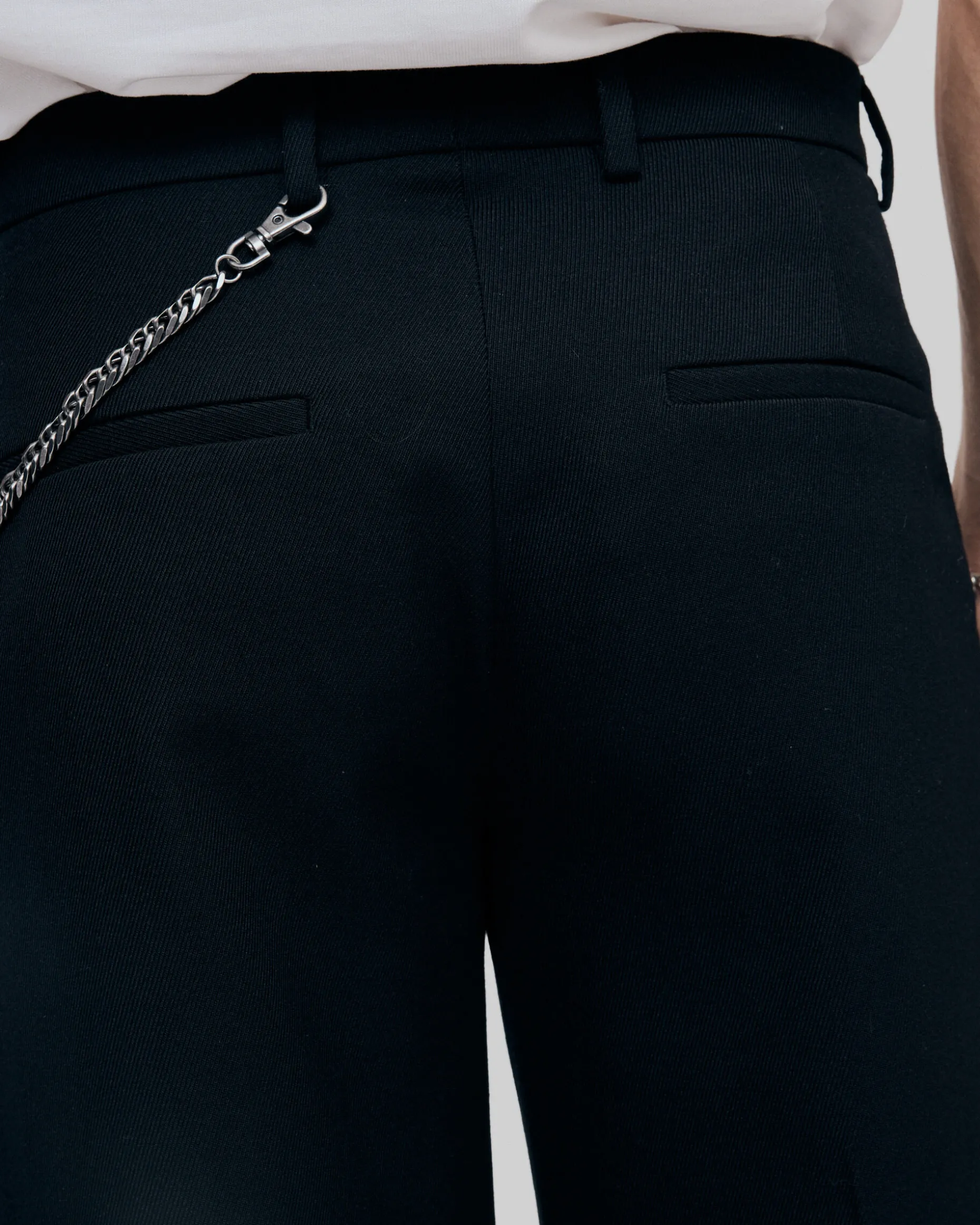 Pantalon en laine coupe large noir