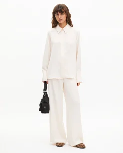 Pantalon large en satin écru