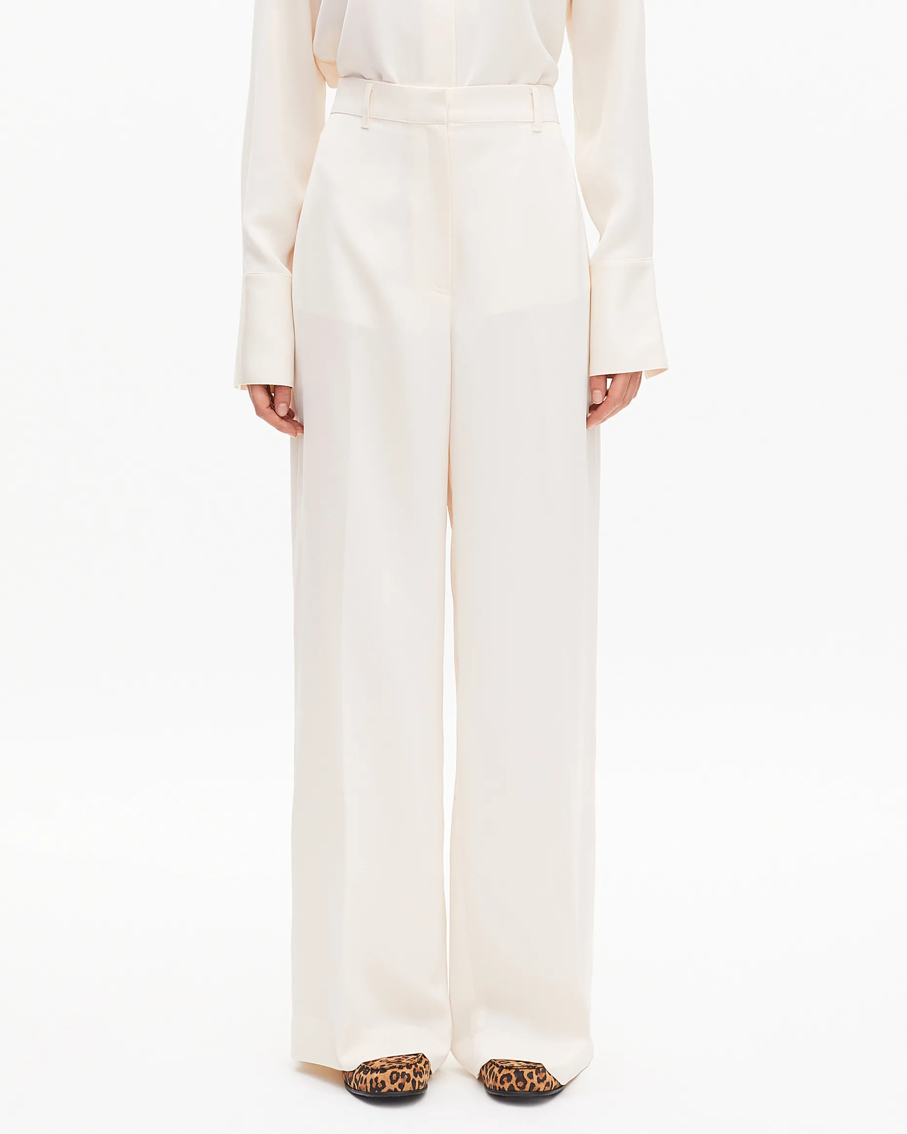 Pantalon large en satin écru