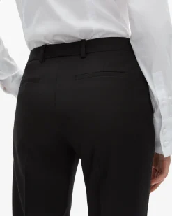 Pantalon tailleur en laine coupe ajustée noir