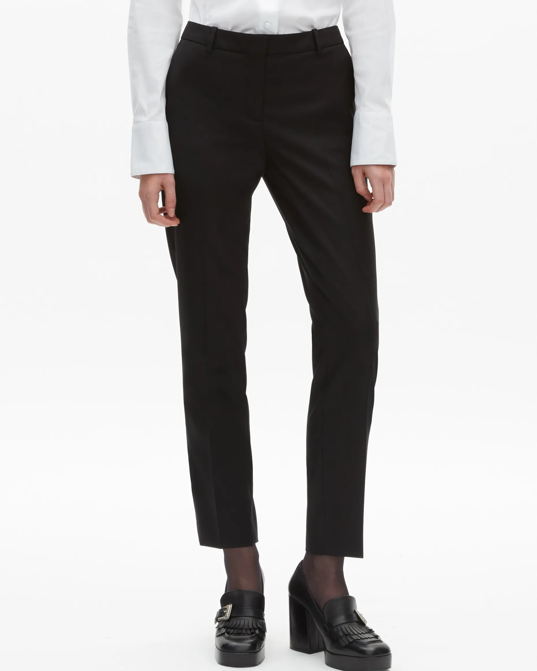 Pantalon tailleur en laine coupe ajustée noir