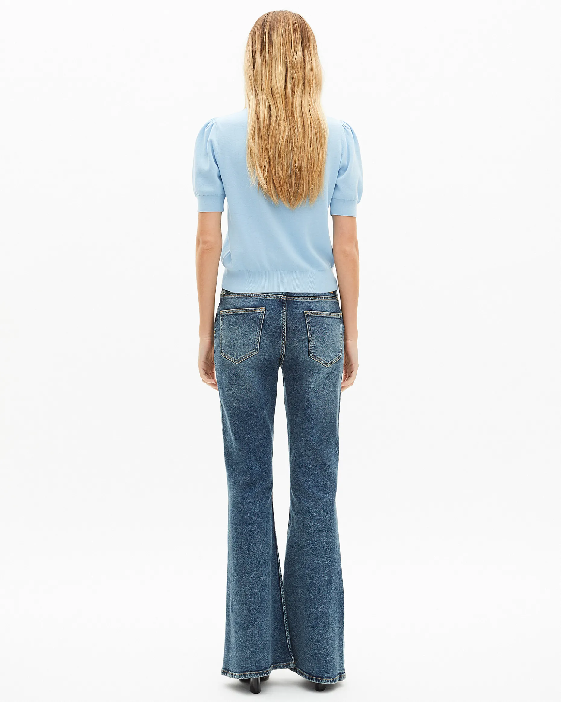 Pull col lavallière en coton mélangé bleu