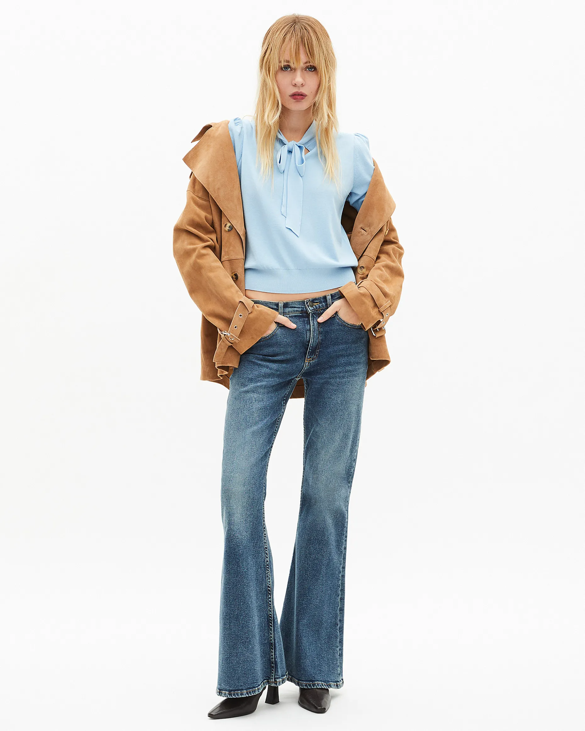 Pull col lavallière en coton mélangé bleu