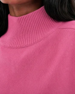 Pull col montant en laine mérinos rose