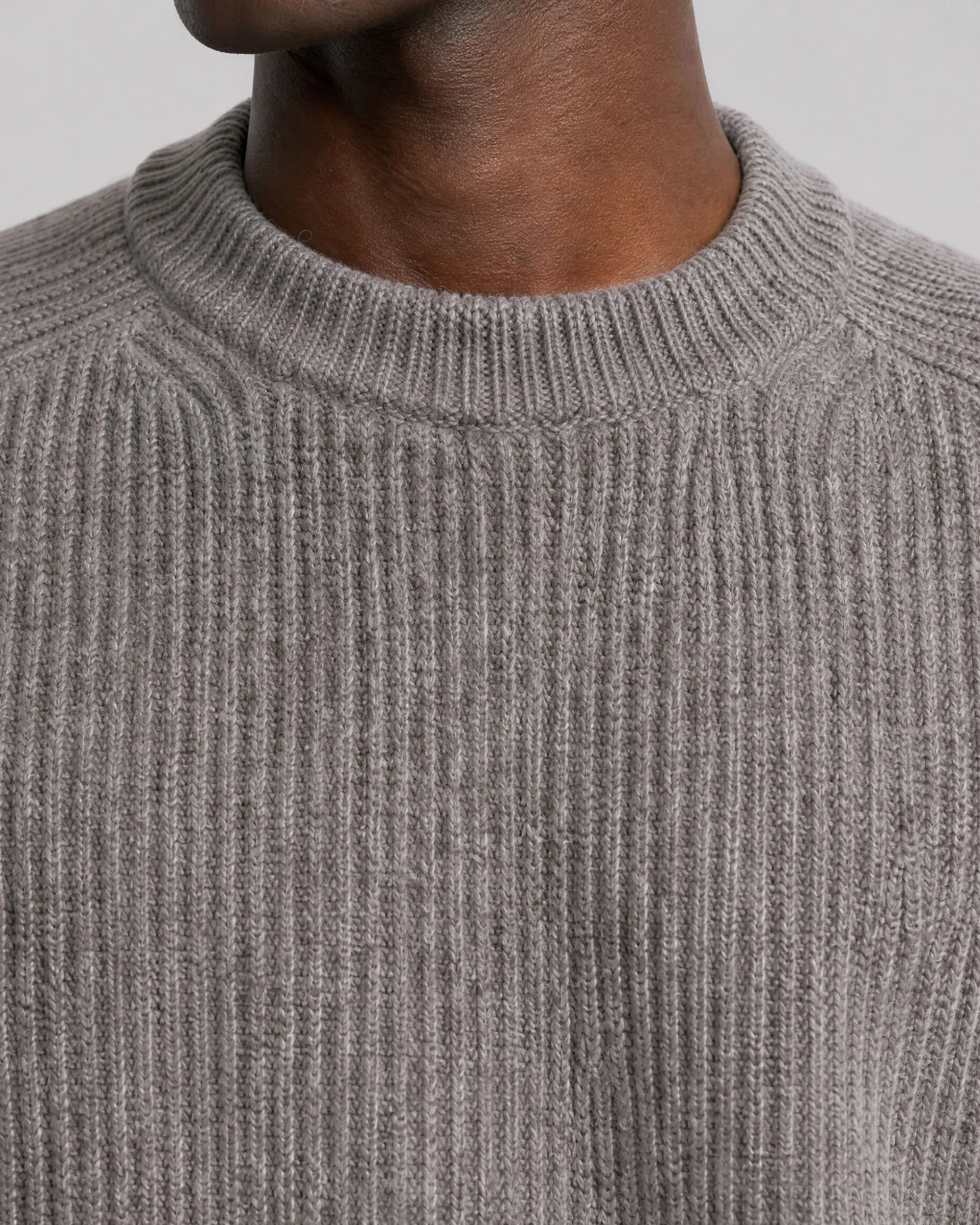 Pull col rond en laine marron
