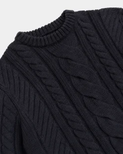 Pull col rond torsadé en laine marine