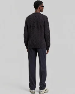 Pull col rond torsadé en laine marine