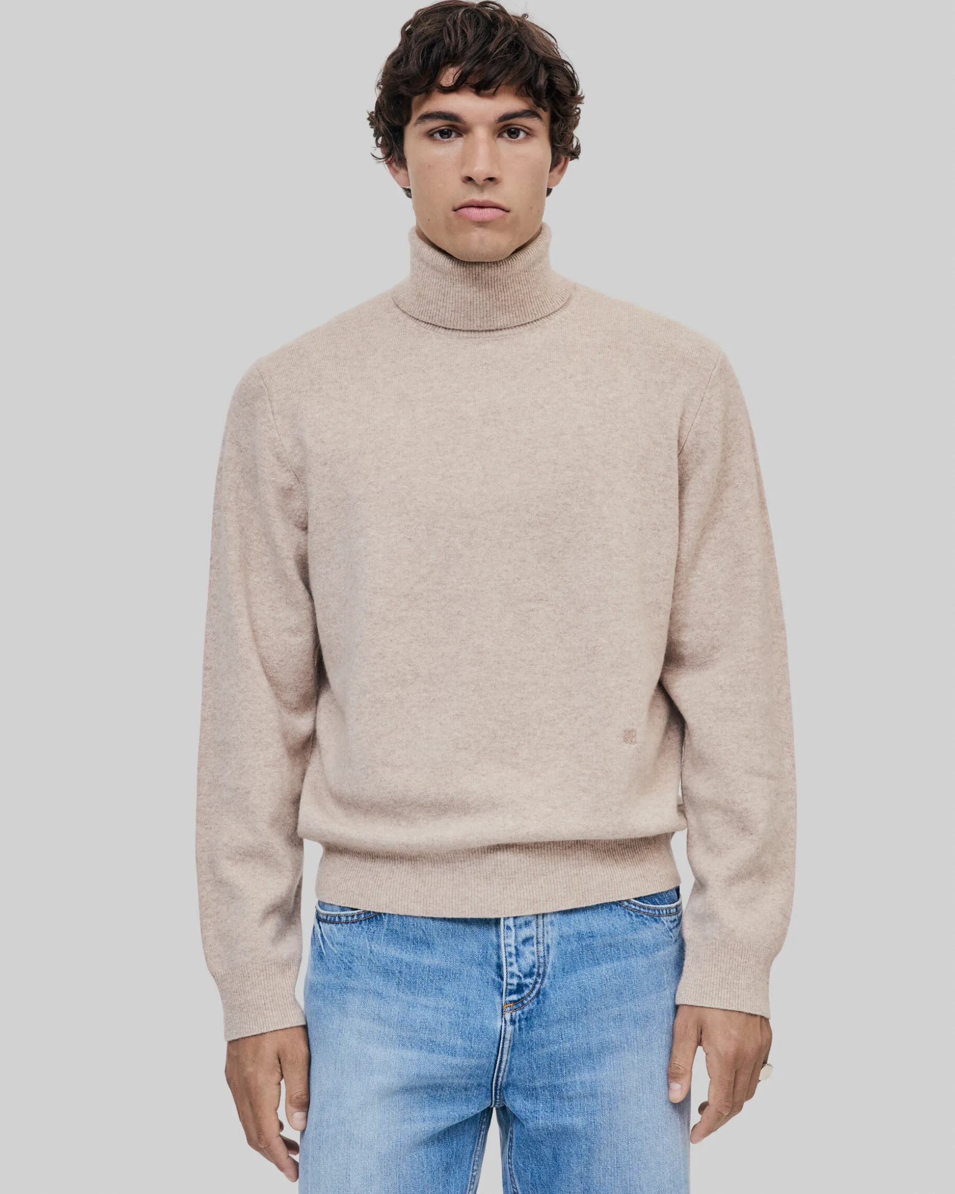 Pull col roulé en cachemire beige