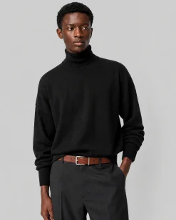 Pull col roulé en laine mérinos noir