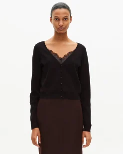 Pull effet trompe l'œil avec dentelle noir