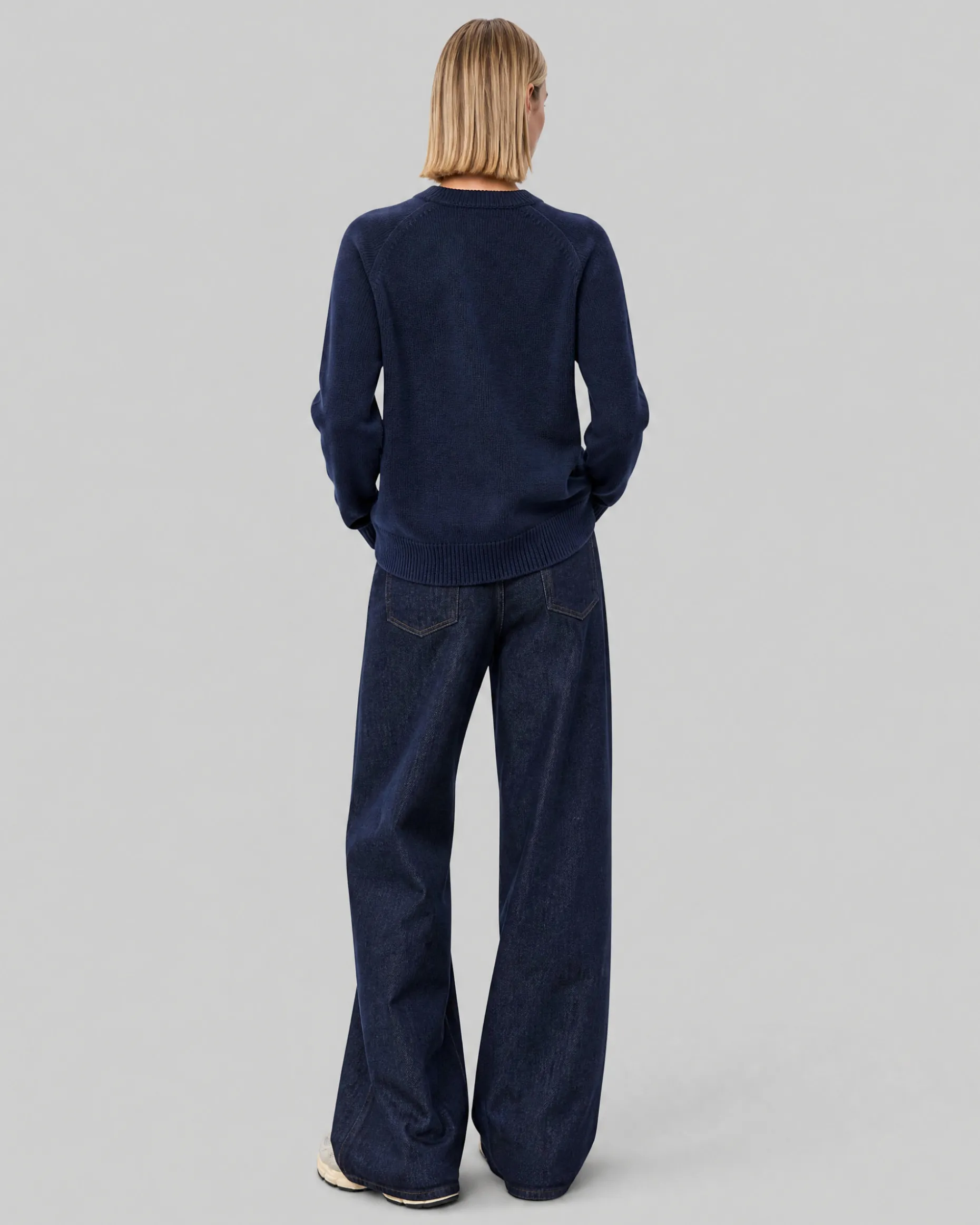 Pull en laine merinos marine