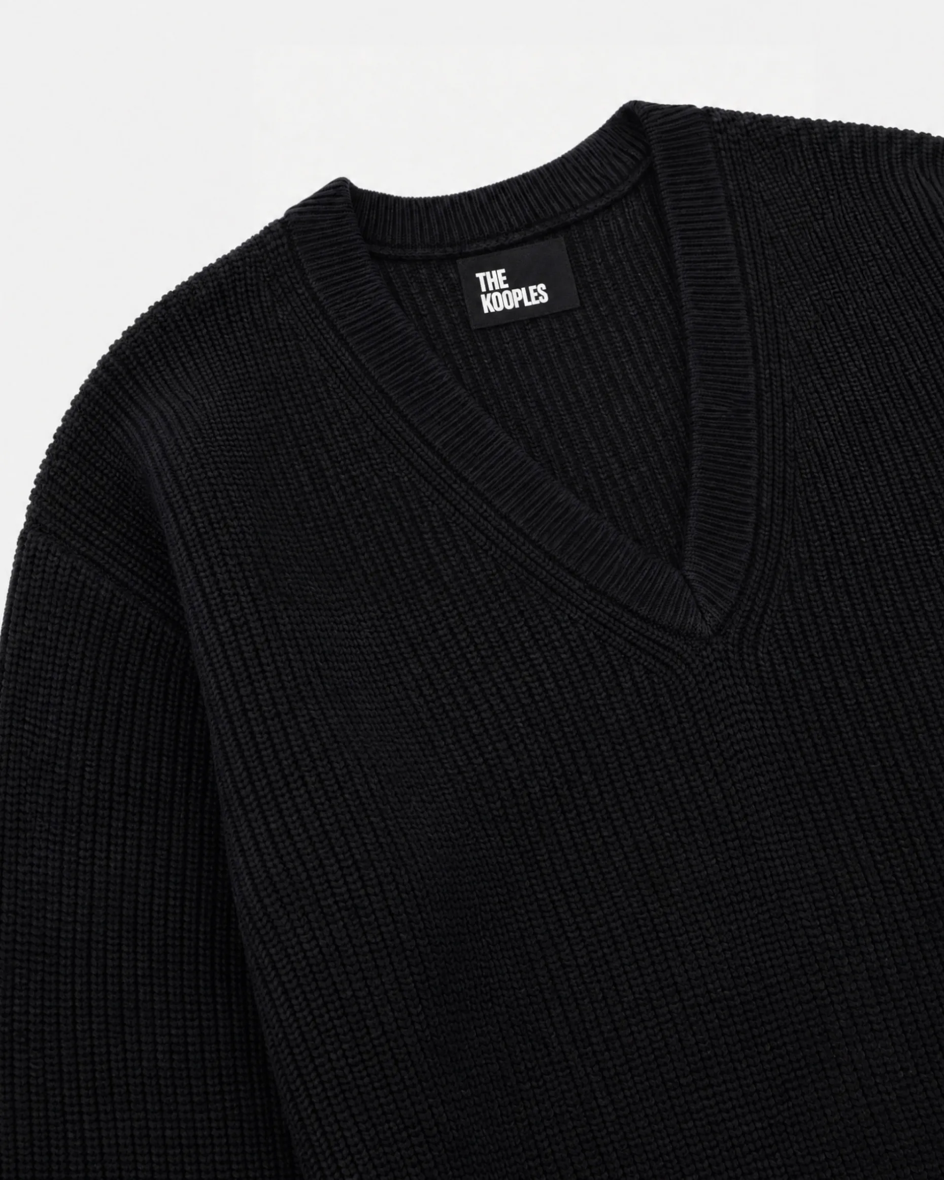 Pull en laine mérinos noir