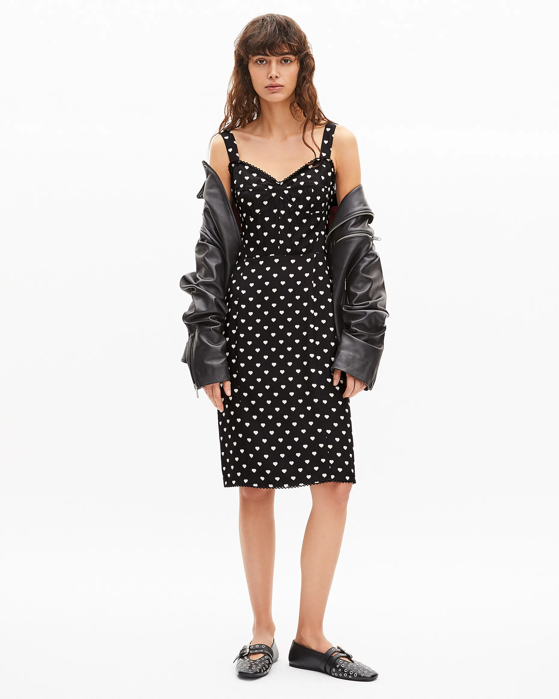 Robe courte effet corset imprimé cœurs noire