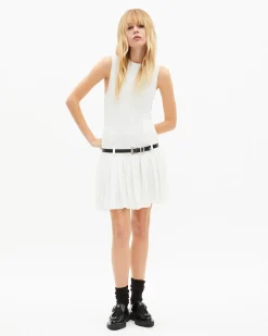 Robe courte en maille plissée écrue