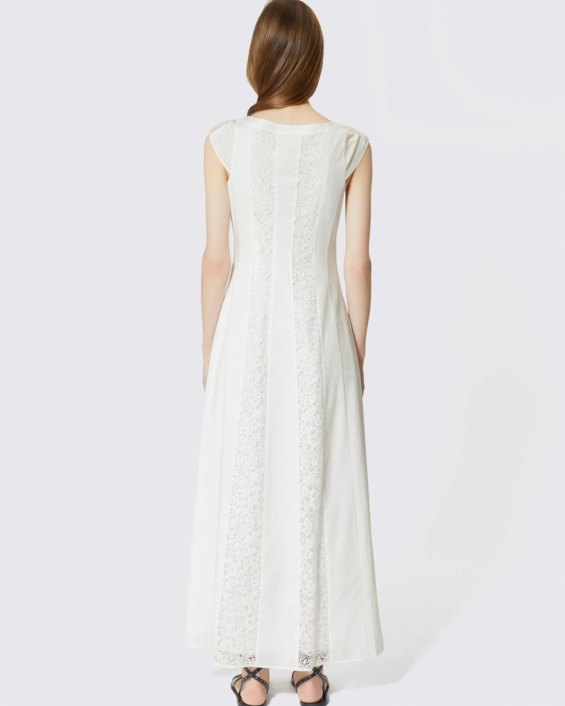 Robe longue en dentelle et coton écrue