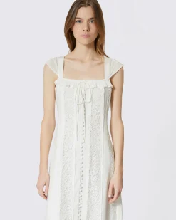 Robe longue en dentelle et coton écrue