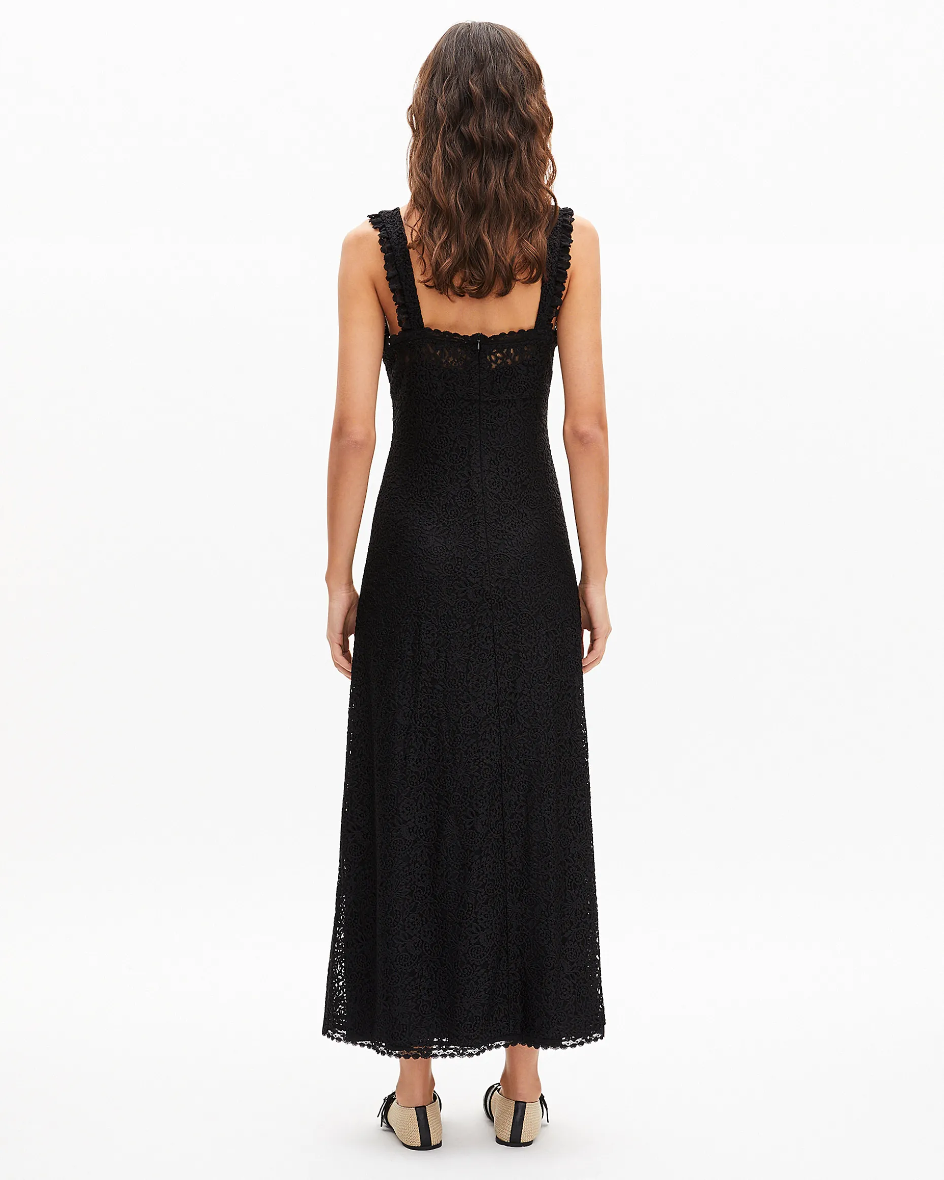 Robe longue en dentelle noire