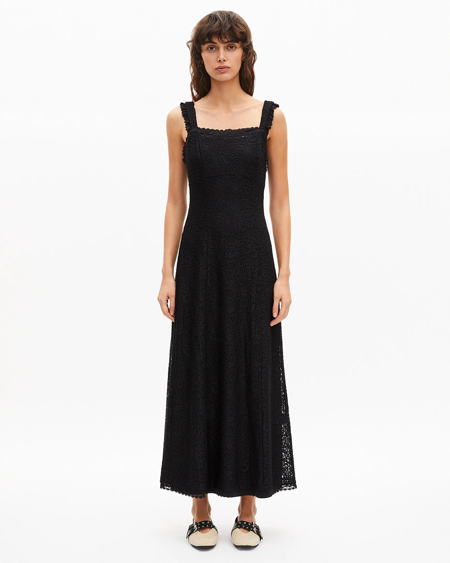 Robe longue en dentelle noire