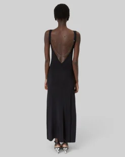 Robe longue en maille avec chaînes dos noire