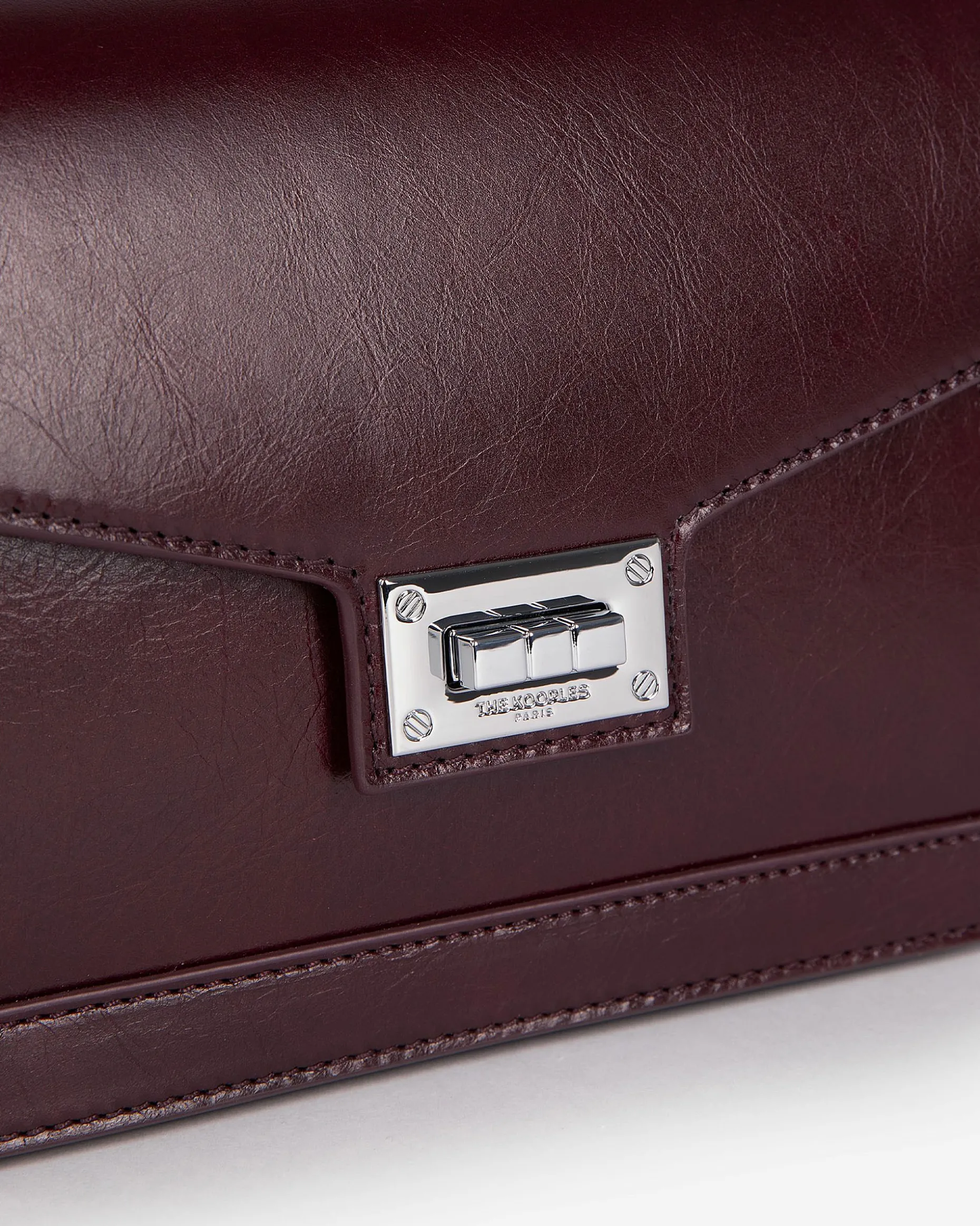 Sac Emily small en cuir craquelé bordeaux