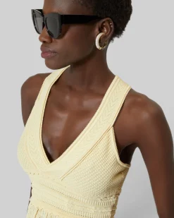 Top en maille ajourée jaune