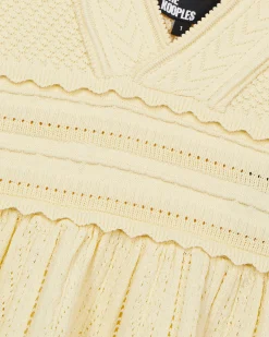 Top en maille ajourée jaune