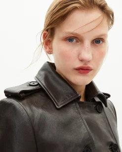 Trench long en cuir marron