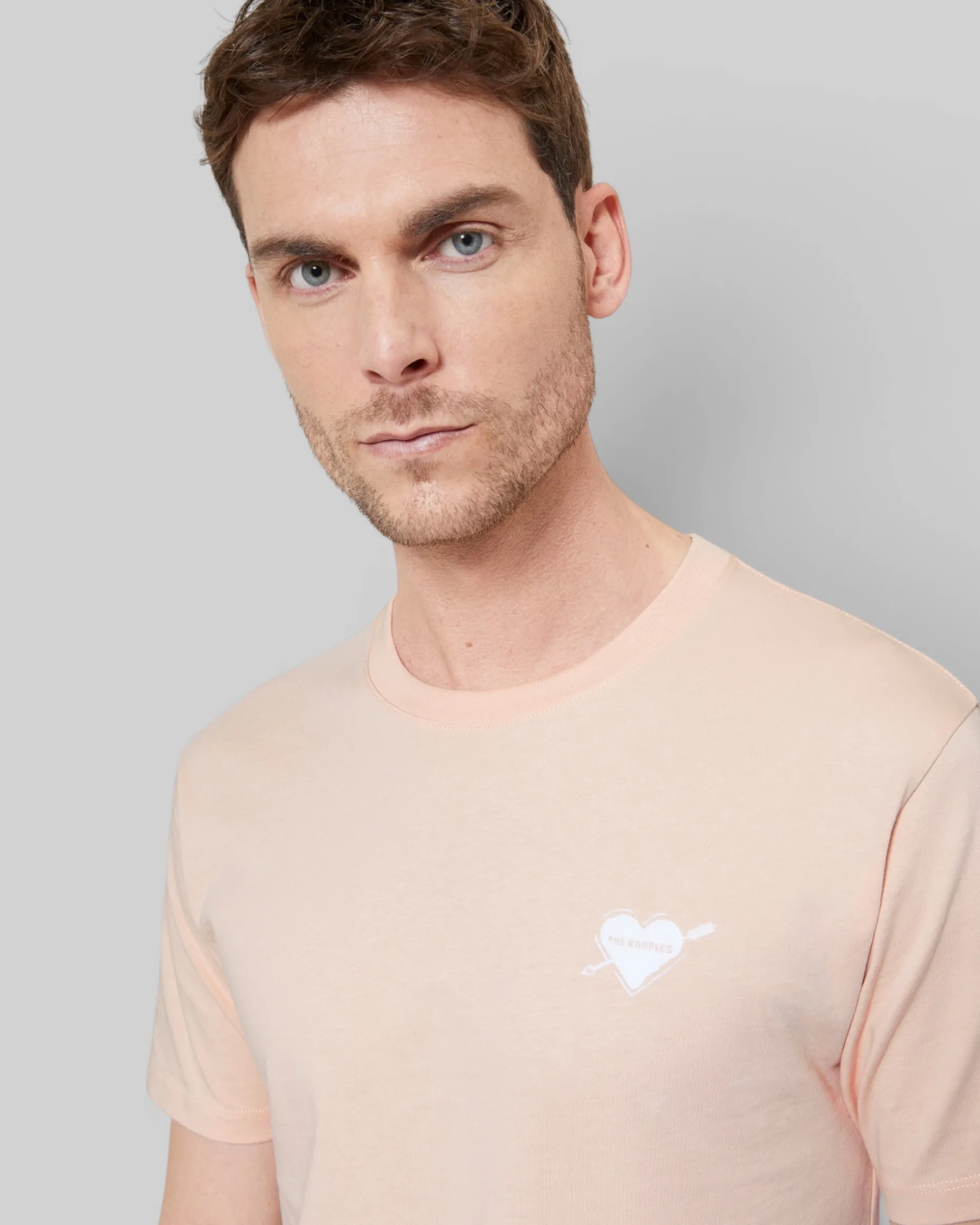 T-shirt avec flocage coeur rose